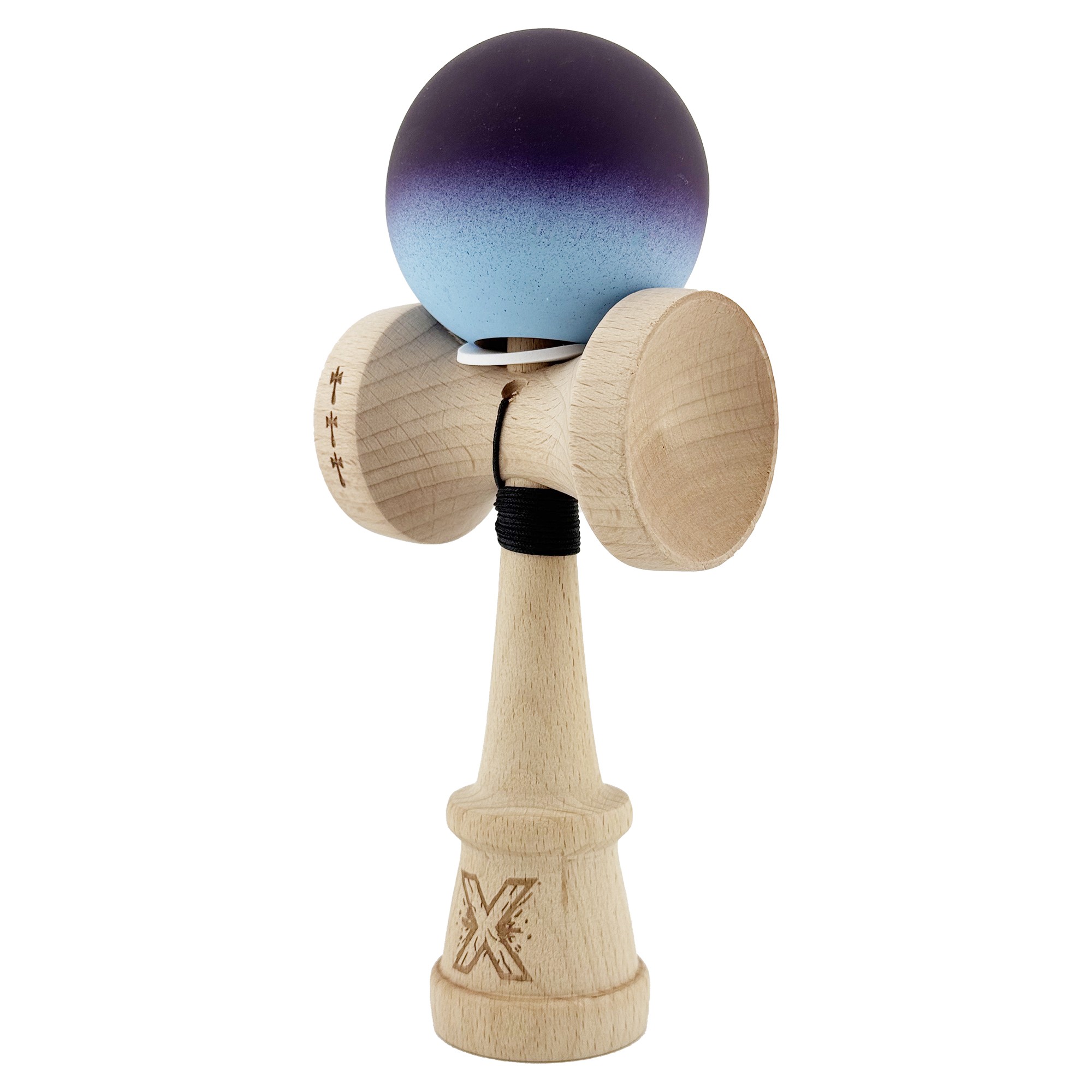 kendama-x-originala-profesionala-flippy-big-cups-v3-rubber-grip-model-29-6941465f8e32c Kendama X Originala, Profesionala, Flippy, Cupe Mari KING SIZE V3, Rubber Grip, Gaura in Baza, Rulment Metalic, din lemn 18 cm, Ata 62/65 cm, Gradient Negru/Albastru deschis - imagine 1